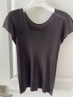 Issey Miyake Dark Brown Pleated Scoop Neck Tee